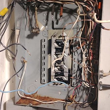 100 Amp to 200 Amp Electrical Service Upgrade in Feasterville-Trevose, PA 0